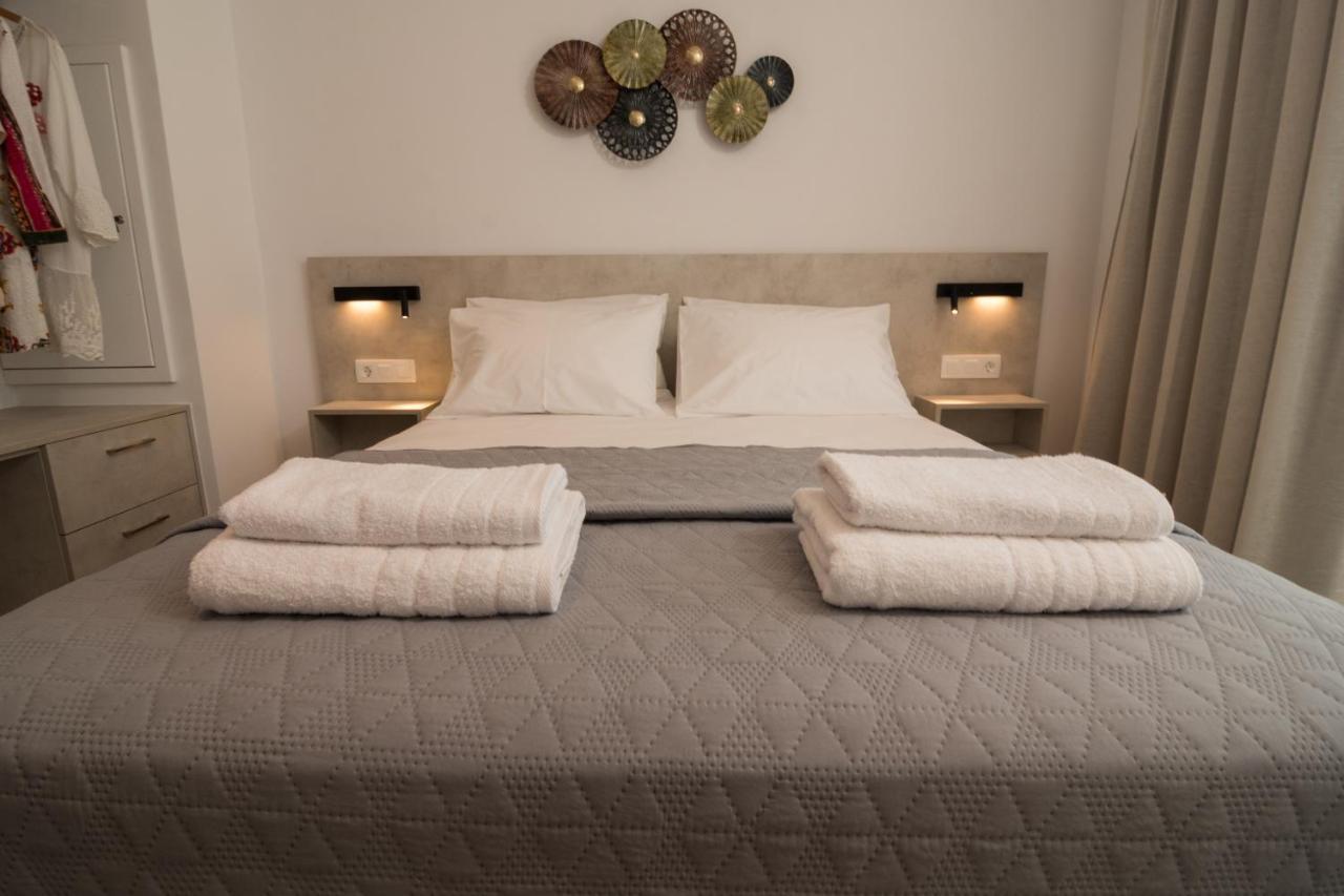 Evriali Comfort Living Palaiochora Exteriör bild