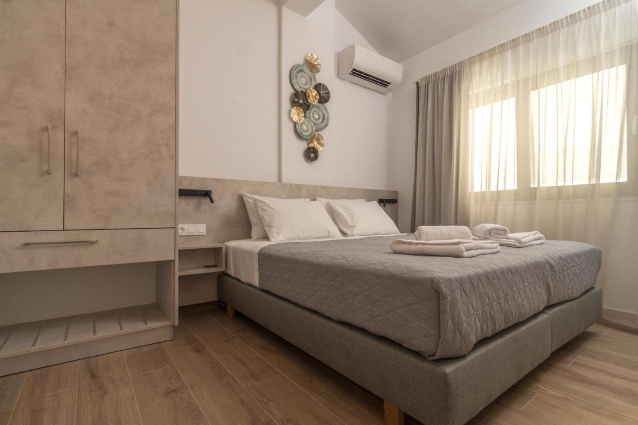 Evriali Comfort Living Palaiochora Exteriör bild