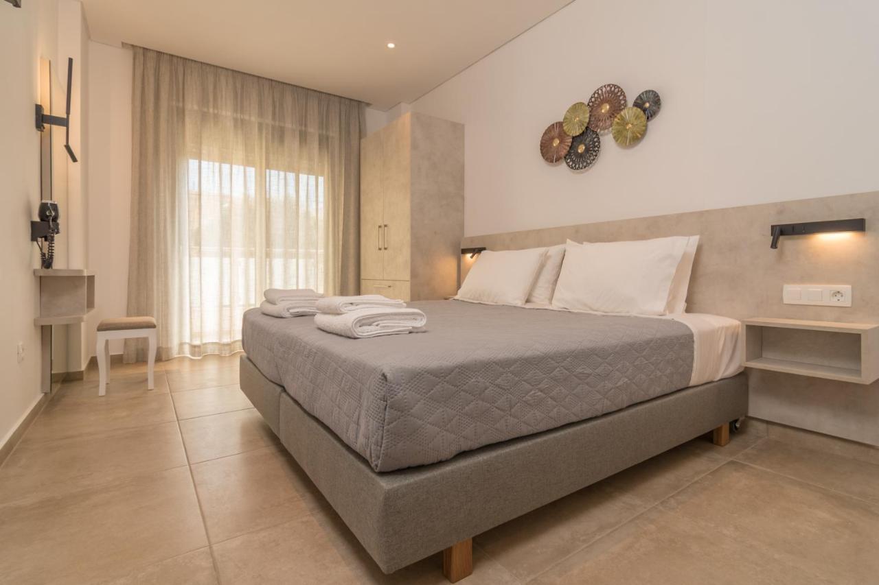Evriali Comfort Living Palaiochora Exteriör bild